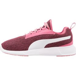 Puma ST TRAINER EVO 2 MULTIKNIT Obuwie treningowe rapture rose/white. Czerwone buty dziewczęce sportowe Puma, z materiału. W wyprzedaży za 151,20 zł.