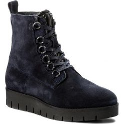 Botki TOMMY HILFIGER - Windstor 10B FW0FW01456 Midnight 403. Czarne buty zimowe damskie marki TOMMY HILFIGER, z materiału, z okrągłym noskiem, na obcasie. W wyprzedaży za 359,00 zł.
