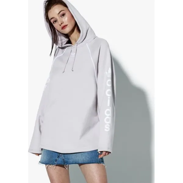 Adidas Bluza Hoodie Monthly Packs , fioletowy, rozmiar L. Fioletowe bluzy damskie Adidas, s, bez wzorów, z bawełny, bez rękawów, bez kaptura. W wyprzedaży za 249,99 zł.
