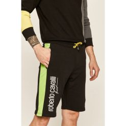 Roberto Cavalli Sport - Szorty. Szare spodenki sportowe męskie Roberto Cavalli Sport, s, z nadrukiem, z bawełny, sportowe. Za 759,90 zł.