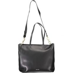 Torebka w kolorze czarnym - (S)33 x (W)37 x (G)15 cm. Czarne torebki klasyczne damskie Calvin Klein, w paski, ze skóry, na ramię, bez dodatków. W wyprzedaży za 589,95 zł.