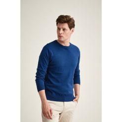Sweter w kolorze niebieskim. Niebieskie swetry męskie TATUUM, s, bez wzorów, z bawełny, z okrągłym kołnierzem, bez kaptura. W wyprzedaży za 92,95 zł.