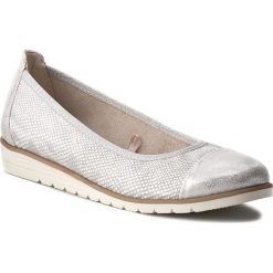 Baleriny LASOCKI BENITA-02. Niebieskie baleriny damskie Lasocki, bez wzorów, ze skóry, bez obcasa. W wyprzedaży za 89,98 zł.