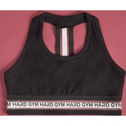 Sportowy biustonosz Gym Hard - Czarny. Czarne biustonosze sportowe damskie marki Sinsay, s, bez wzorów. Za 24,99 zł.