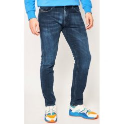 Jeansy Slim Fit Diesel Thommer-X 00SB6D 0095T. Niebieskie jeansy męskie Diesel, m, bez wzorów. W wyprzedaży za 489,00 zł.