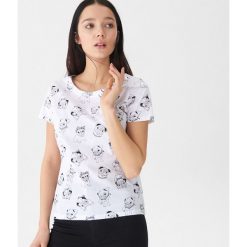 T-shirt z nadrukiem w mopsy - Biały. Białe t-shirty damskie House, s, z nadrukiem, bez kołnierzyka. Za 29,99 zł.