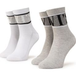 Zestaw 2 par wysokich skarpet unisex LEVI'S - 37157-0329 White. Szare skarpetki damskie bez wzorów, z elastanu. Za 39,00 zł.