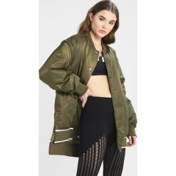 Płaszcze damskie: Ivy Park BADGE LOGO PATCH JACKET Krótki płaszcz sage
