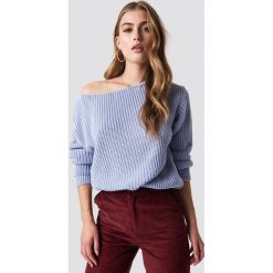 Glamorous Sweter z odkrytymi ramionami - Blue. Niebieskie swetry damskie marki Glamorous, bez wzorów, z dzianiny, bez rękawów, bez kaptura. Za 141,95 zł.