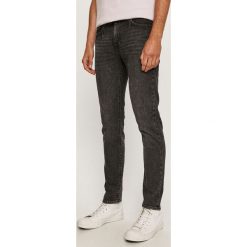 Levi's - Jeansy 512. Szare jeansy męskie Levi's®, s, bez wzorów, z obniżonym stanem. Za 469,90 zł.