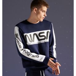 Bluza Nasa - Granatowy. Niebieskie bluzy męskie Cropp, s, bez wzorów, bez kołnierzyka, bez rękawów, bez kaptura. Za 79,99 zł.