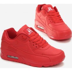 Czerwone Buty Sportowe Classic Nilda. Czerwone buty sportowe damskie Born2be, z nadrukiem, z tkaniny, sportowe. Za 99,99 zł.