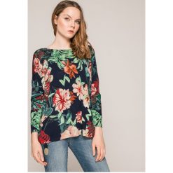 Swetry klasyczne damskie: Desigual – Sweter