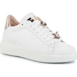 Sneakersy STOKTON - 773-D Vitello Bianco. Białe półbuty damskie Stokton, ze skóry. W wyprzedaży za 799,00 zł.