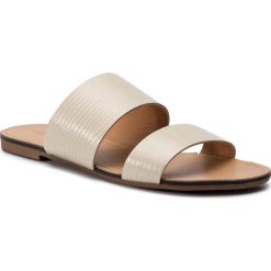 Klapki VAGABOND - Tia 4731-108-02 Off White. Brązowe klapki damskie Vagabond, bez wzorów, ze skóry, bez obcasa, na obcasie. W wyprzedaży za 259,00 zł.