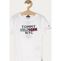Tommy Hilfiger - T-shirt dziecięcy 98-176 cm. Białe t-shirty chłopięce TOMMY HILFIGER, z aplikacjami, z bawełny, bez rękawów. Za 139,90 zł.