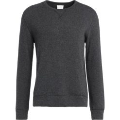 120% Cashmere Sweter carbon. Szare swetry klasyczne męskie 120% Cashmere, l, z kaszmiru. W wyprzedaży za 593,40 zł.