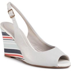 Sandały LORETTA VITALE - Gardenia 5554-203-237 Ice Mb. Szare klapki damskie Loretta Vitale, bez wzorów, ze skóry, bez obcasa, na obcasie. Za 329,00 zł.