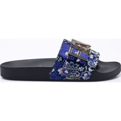 Klapki damskie: Steve Madden – Klapki Word