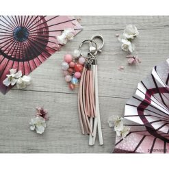 Brelok / Zawieszka do torebki Cherry Blossom. Czerwone zawieszki damskie Pakamera. Za 79,00 zł.
