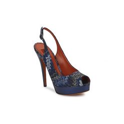 Sandały Missoni VM033. Niebieskie sandały damskie Missoni, bez wzorów, bez obcasa, bez zapięcia. Za 1211,40 zł.