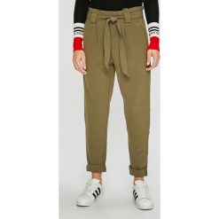 Jacqueline de Yong - Spodnie Dakota. Legginsy damskie Jacqueline de Yong, s, bez wzorów, z elastanu, casualowe. W wyprzedaży za 39,90 zł.