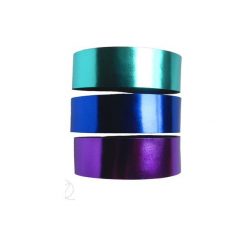 Komplet trzech bransoletek skórzanych metallic. Czarne bransoletki damskie Mikashka, ze skóry, z szafirem. Za 44,00 zł.