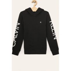 Calvin Klein Jeans - Bluza dziecięca 116-176 cm. Białe bluzy chłopięce Calvin Klein Jeans, z nadrukiem, z bawełny, bez rękawów, z kapturem. Za 299,90 zł.