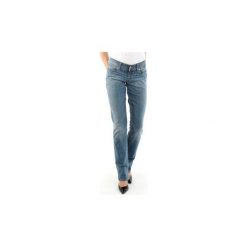 Jeansy slim fit Levis ® 470 Slimmer Straight Fit. Niebieskie jeansy damskie relaxed fit Levi's®. Za 179,00 zł.