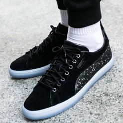 Puma x NATUREL Suede (36567501). Szare buty sportowe męskie marki Puma, z zamszu, bez zapięcia. Za 199,99 zł.