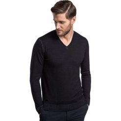 Sweter MARTINO SWCS000099. Szare swetry męskie Giacomo Conti, m, bez wzorów, z wełny, klasyczne, z klasycznym kołnierzykiem, bez kaptura. Za 229,00 zł.
