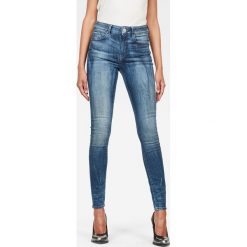 G-Star Raw - Jeansy. Niebieskie jeansy damskie G-Star RAW, l. W wyprzedaży za 379,90 zł.