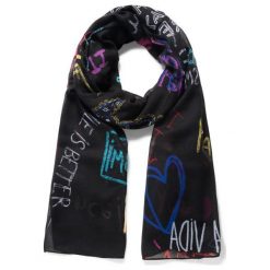 Desigual Chusta Damska Czarny Lettering. Czarne chusty damskie marki Desigual. Za 149,00 zł.