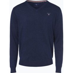 Gant - Sweter męski, niebieski. Niebieskie swetry klasyczne męskie marki GANT, m, z haftami, z bawełny, z dekoltem w serek. Za 449,95 zł.