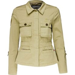 Kurtka AERONAUTICA MILITARE Zielony. Zielone kurtki damskie marki Aeronautica Militare, z aplikacjami, z elastanu, militarne, bez kaptura. Za 1100,00 zł.