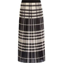 Spódnica plisowana Guess W94D65 WBKO0. Spódniczki damskie Guess, xs, z aplikacjami, z elastanu, maxi. W wyprzedaży za 269,00 zł.