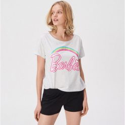 Piżama dwuczęściowa Barbie - Jasny szar. Szare piżamy damskie Sinsay, s, bez wzorów, bez rękawów. Za 49,99 zł.