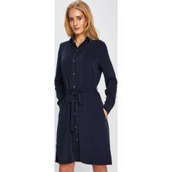 Answear - Sukienka Orient Express. Niebieskie sukienki damskie ANSWEAR, na co dzień, s, bez wzorów, z poliesteru, casualowe, bez kołnierzyka, bez rękawów, mini, proste. W wyprzedaży za 149,90 zł.