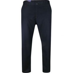 Ciemne Granatowe Garniturowe Męskie Spodnie -Tomy Walker- Zwężane, Chinosy, Eleganckie SPTWKRd45765ciemgranat. Spodnie garniturowe męskie Tomy Walker, m, bez wzorów, z tkaniny, eleganckie. Za 145,00 zł.