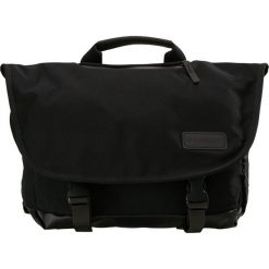 Crumpler CHRONICLER Torba na ramię black. Czarne torebki klasyczne damskie marki Crumpler, na ramię. Za 459,00 zł.