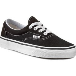 Tenisówki VANS - Era VN-0EWZBLK Black. Czarne trampki i tenisówki damskie Vans, bez wzorów, z gumy, bez zapięcia. W wyprzedaży za 199,00 zł.