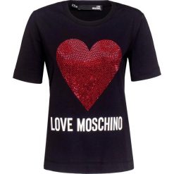 T-shirt LOVE MOSCHINO Czarny. Czarne t-shirty damskie marki Love Moschino, z bawełny, z okrągłym kołnierzem. Za 406,00 zł.
