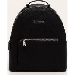 Tommy Hilfiger - Plecak. Czarne plecaki damskie TOMMY HILFIGER, bez wzorów, ze skóry ekologicznej. Za 599,90 zł.