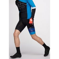 Spodenki rowerowe męskie RSM150A - czarny. Niebieskie spodenki i szorty męskie 4f, m, w paski, z poliesteru. W wyprzedaży za 69,99 zł.