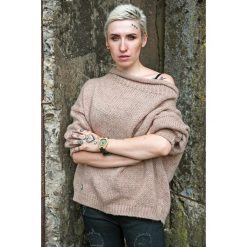 Sweter krótki UNDERWORLD beżowy. Brązowe bluzy damskie Underworld, uniwersalny, bez wzorów, z krótkim rękawem, krótkie, bez kaptura. Za 169,99 zł.