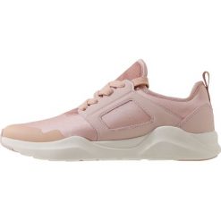 Buty do koszykówki damskie: Even&Odd active Obuwie treningowe nude