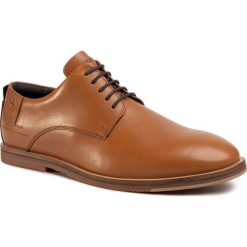 Półbuty STRELLSON - Hyde Park 4010002811 Cognac 703. Pomarańczowe buty wizytowe męskie Strellson, ze skóry, bez zapięcia. W wyprzedaży za 479,00 zł.