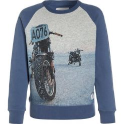 American Outfitters CNECK MOTO Bluza washed blue. Niebieskie bluzy chłopięce American Outfitters, z bawełny. W wyprzedaży za 186,75 zł.