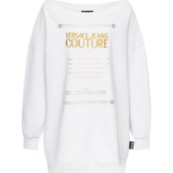 Sukienka codzienna Versace Jeans Couture B6HUA785. Białe sukienki damskie Versace Jeans Couture, na co dzień, bez wzorów, z bawełny, bez kołnierzyka, bez rękawów, proste. W wyprzedaży za 569,00 zł.