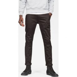 G-Star Raw - Spodnie Bronson. Czarne spodnie męskie G-Star RAW, na co dzień, bez wzorów, z elastanu, retro. W wyprzedaży za 269,90 zł.